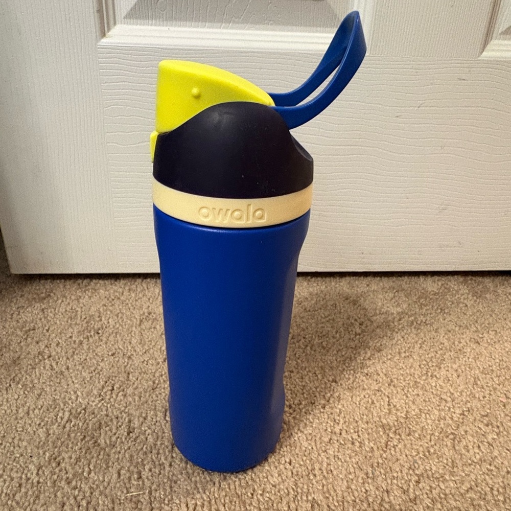Owala stainless Steel water bottle